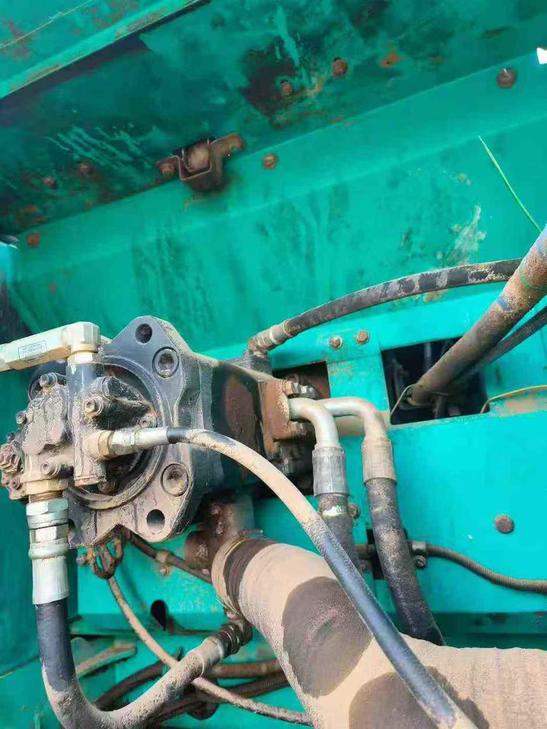 Buy Kobelco SK260 Used Excavator / 1