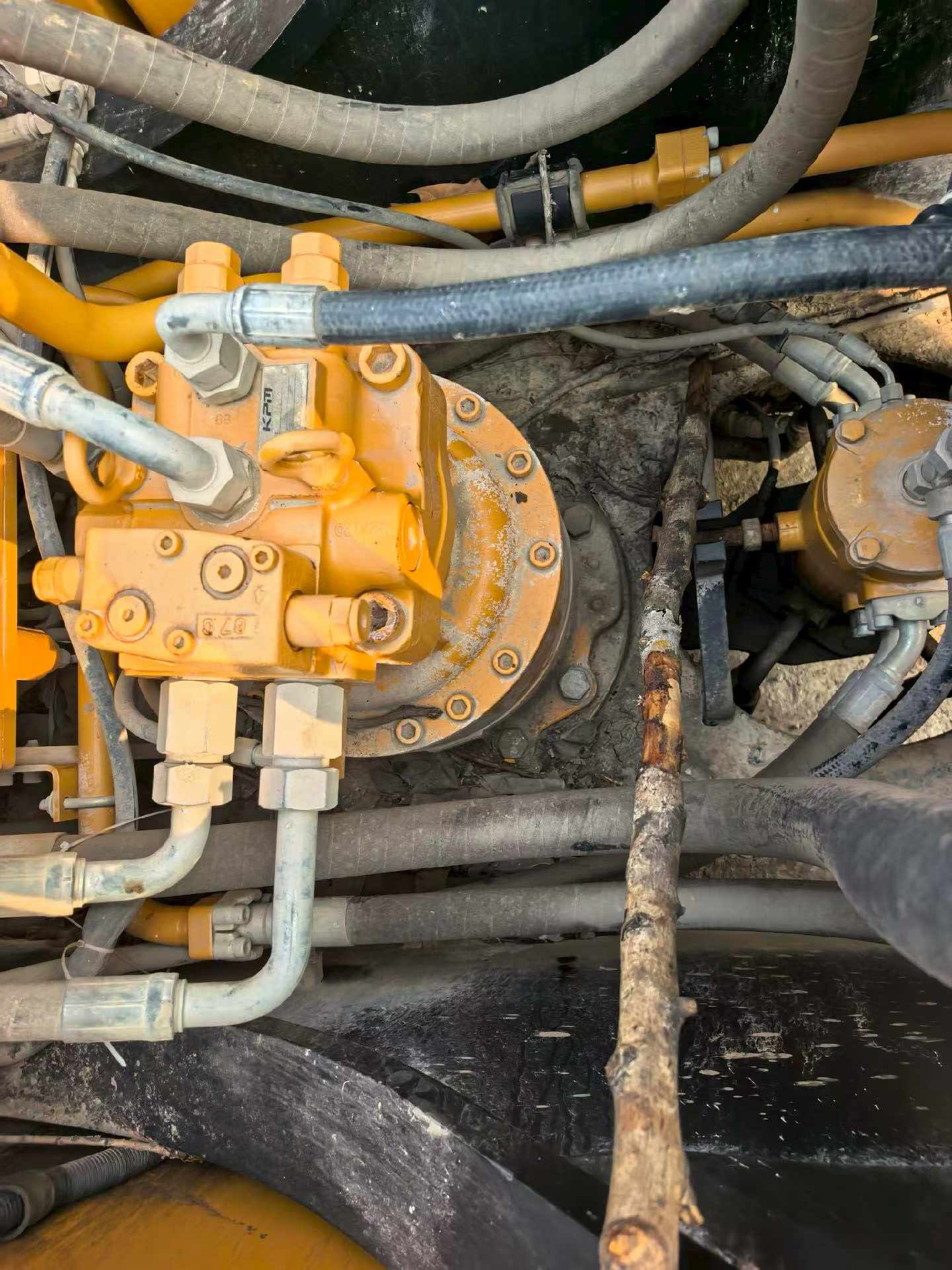 Buy Sany SY215C Used Excavator / 1