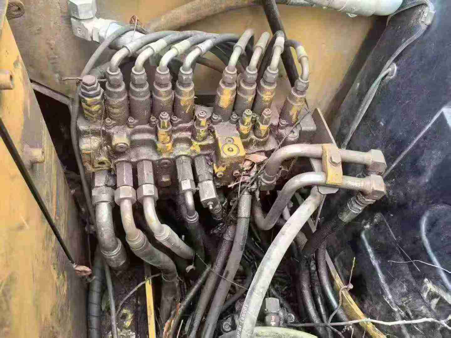 Buy Caterpillar 307B Used Excavator / 2 Used Caterpillar 307B Excavator 2011 Model / 2