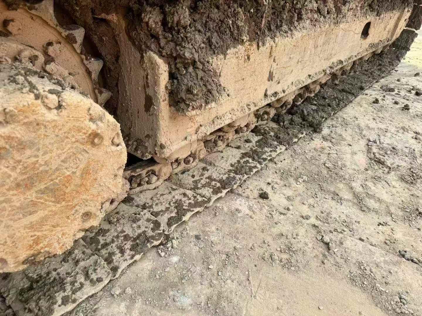 Buy Hitachi ZX200-6 Used Excavator / 2 Used Hitachi ZX200-6 Excavator 2016 Model / 2