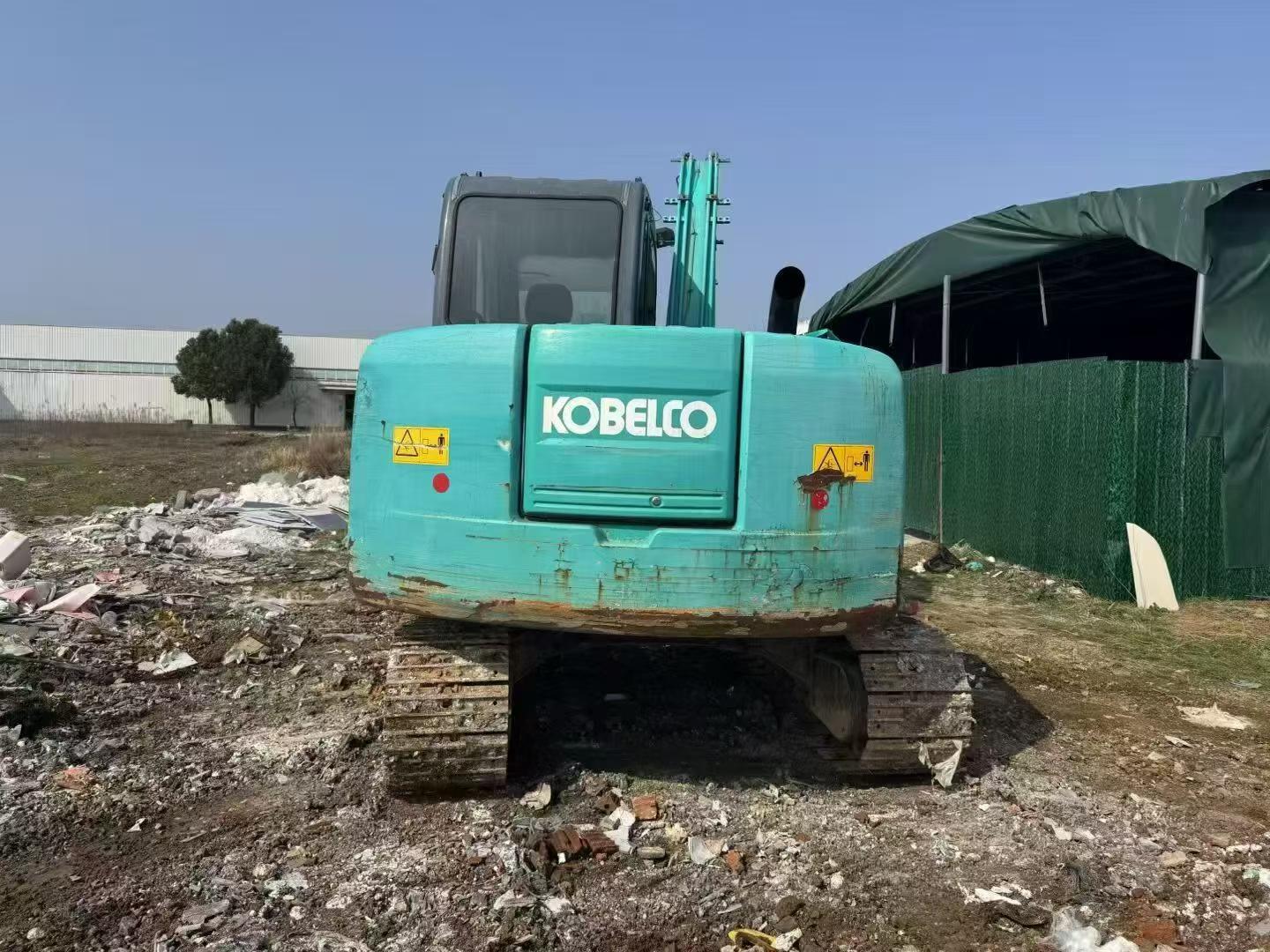 Buy Kobelco SK75 Used Excavator / 1