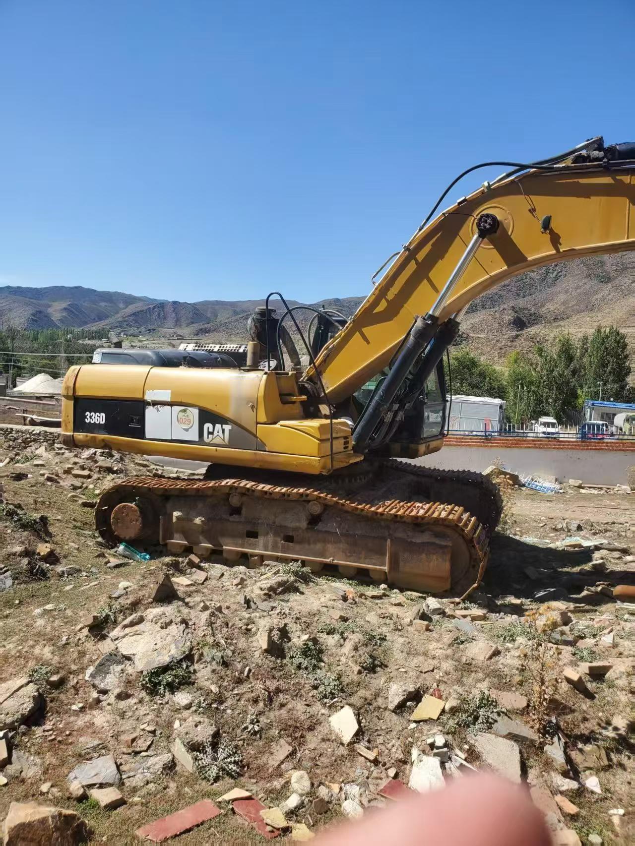 Buy Caterpillar 336E Used Excavator / 1