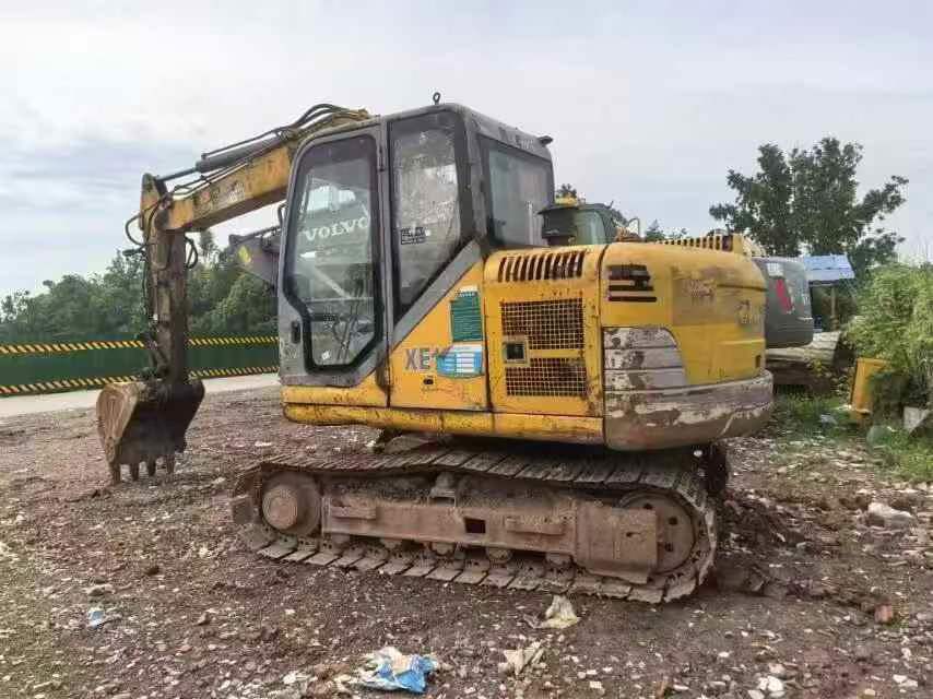 Buy XCMG XE85C Used Excavator / 1