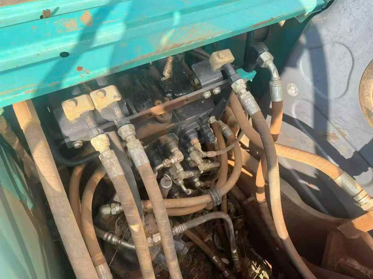 Used Kobelco SK140 Excavator 2014 Model / 8