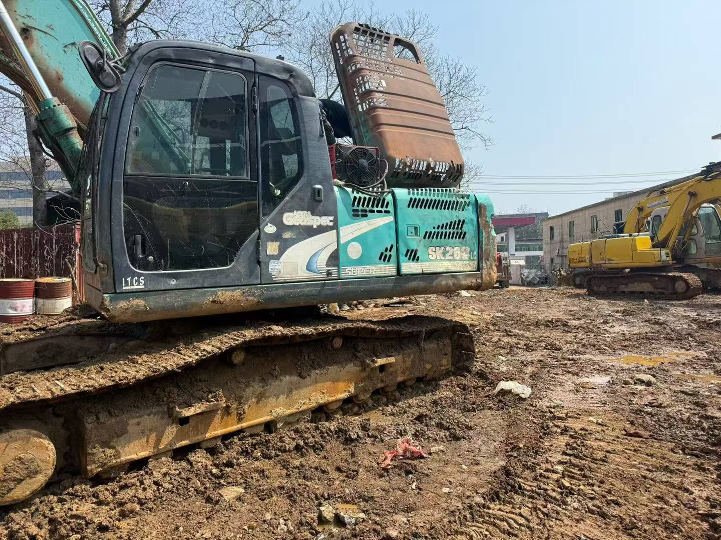 Buy Kobelco SK260 Used Excavator / 4 Used Kobelco SK260 Excavator 2011 Model / 4