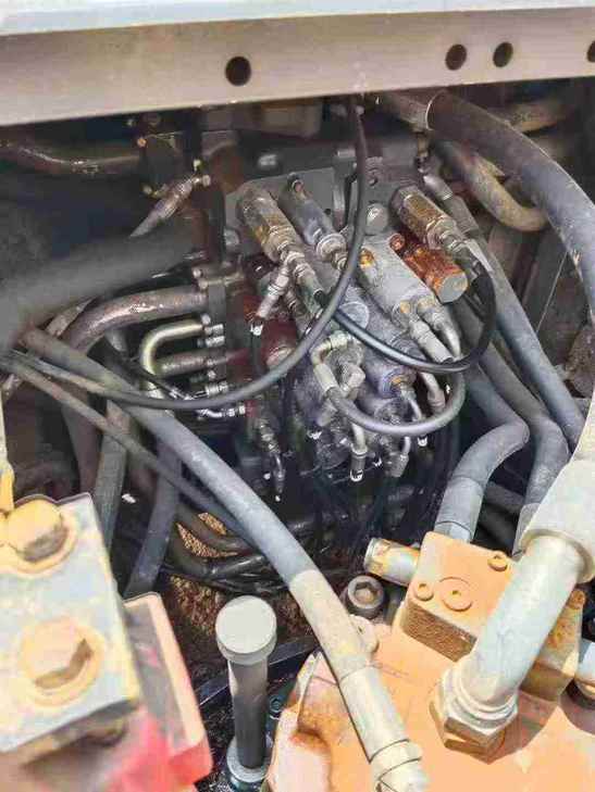 Buy Case CX240 Used Excavator / 1