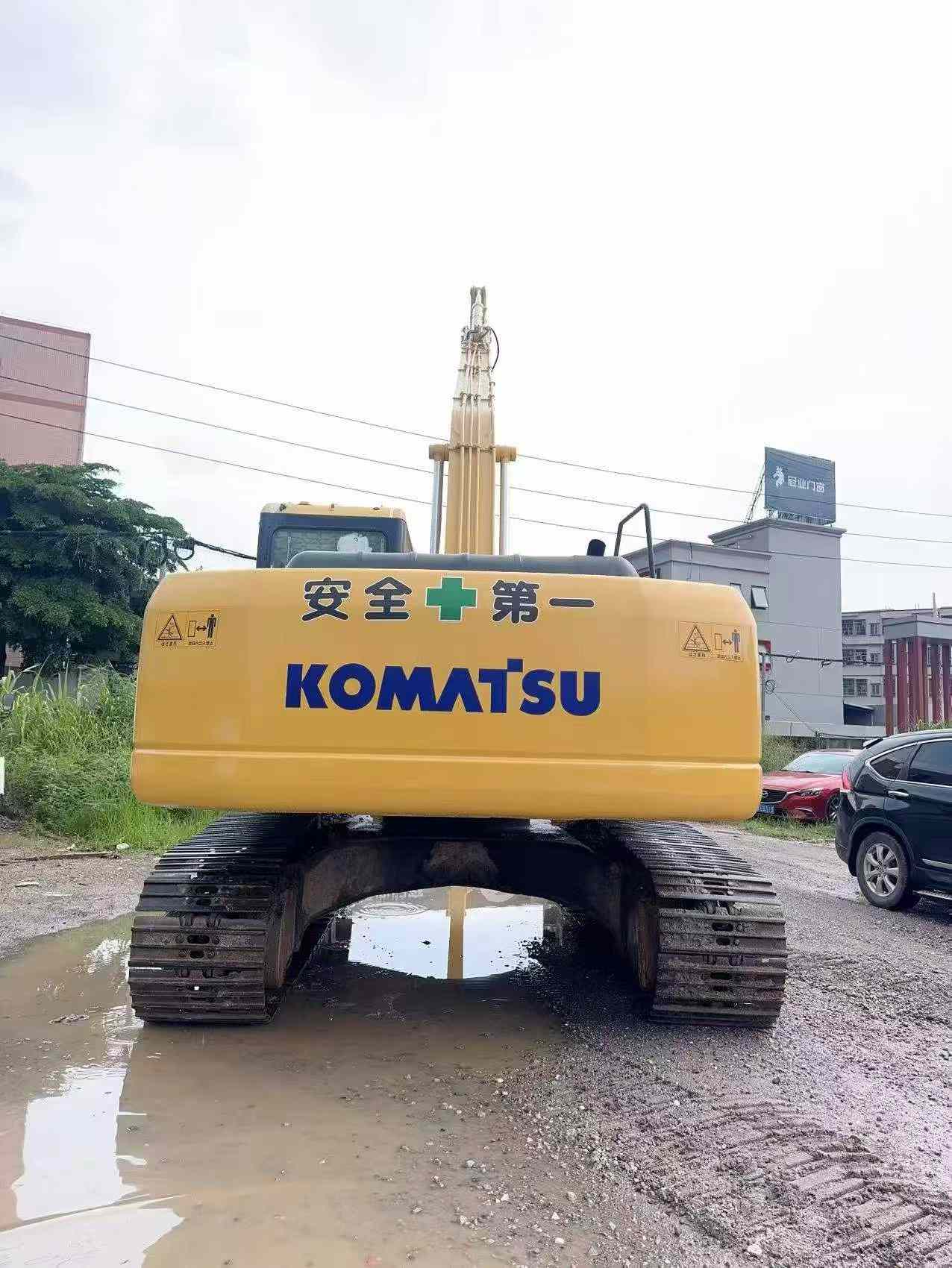 Used Komatsu PC200LC-7 Excavator 2016 Model / 9