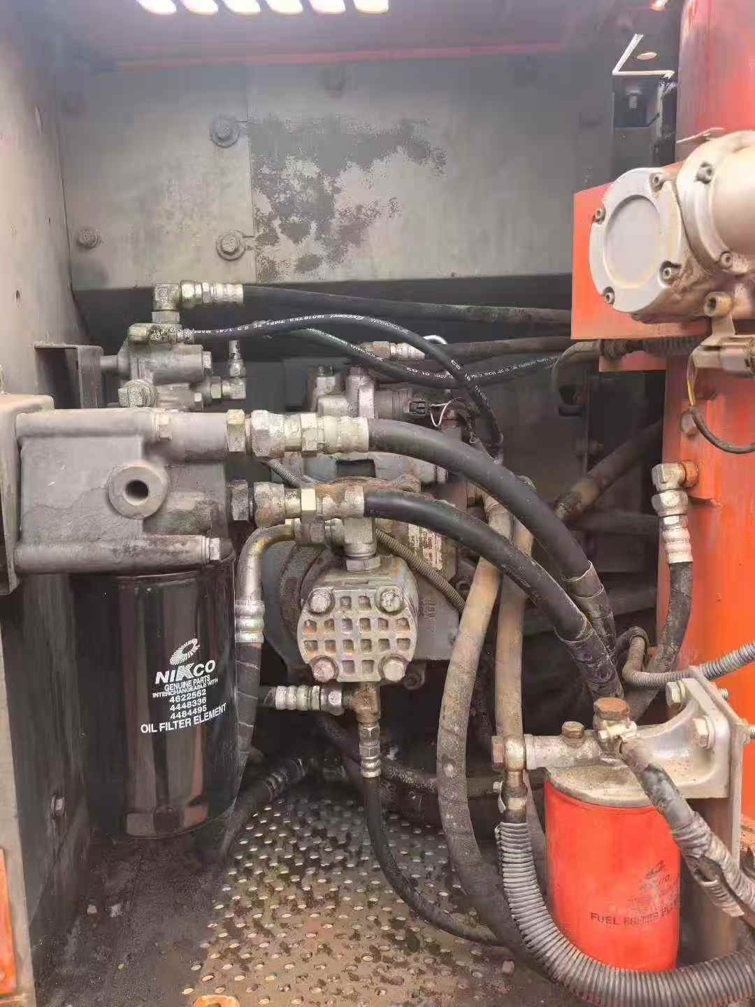 Used Hitachi EX130 Excavator 2013 Model / 3