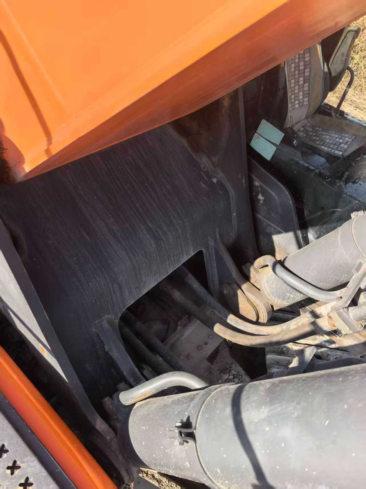 Used Doosan DX500-SS Excavator 2020 Model / 9