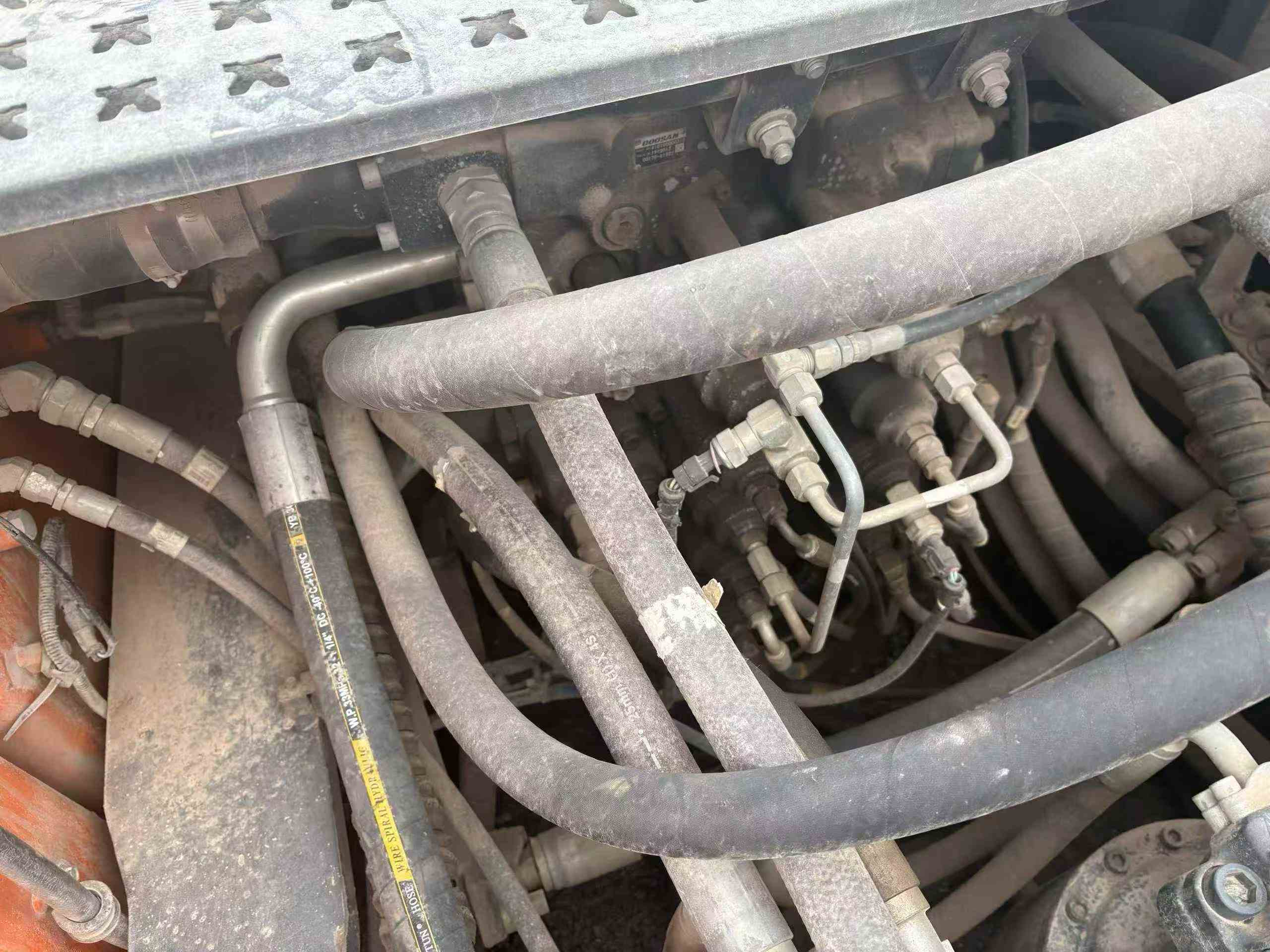 Buy Doosan DH500 Used Excavator / 7 Used Doosan DH500 Excavator 2020 Model / 7