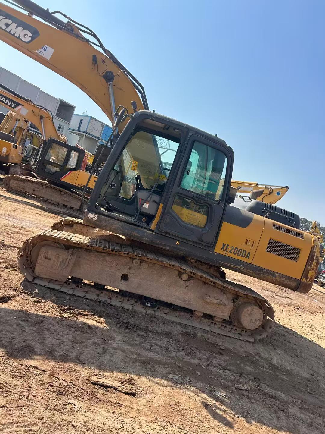 Buy XCMG XE200 Used Excavator / 3 Used XCMG XE200 Excavator 2020 Model / 3