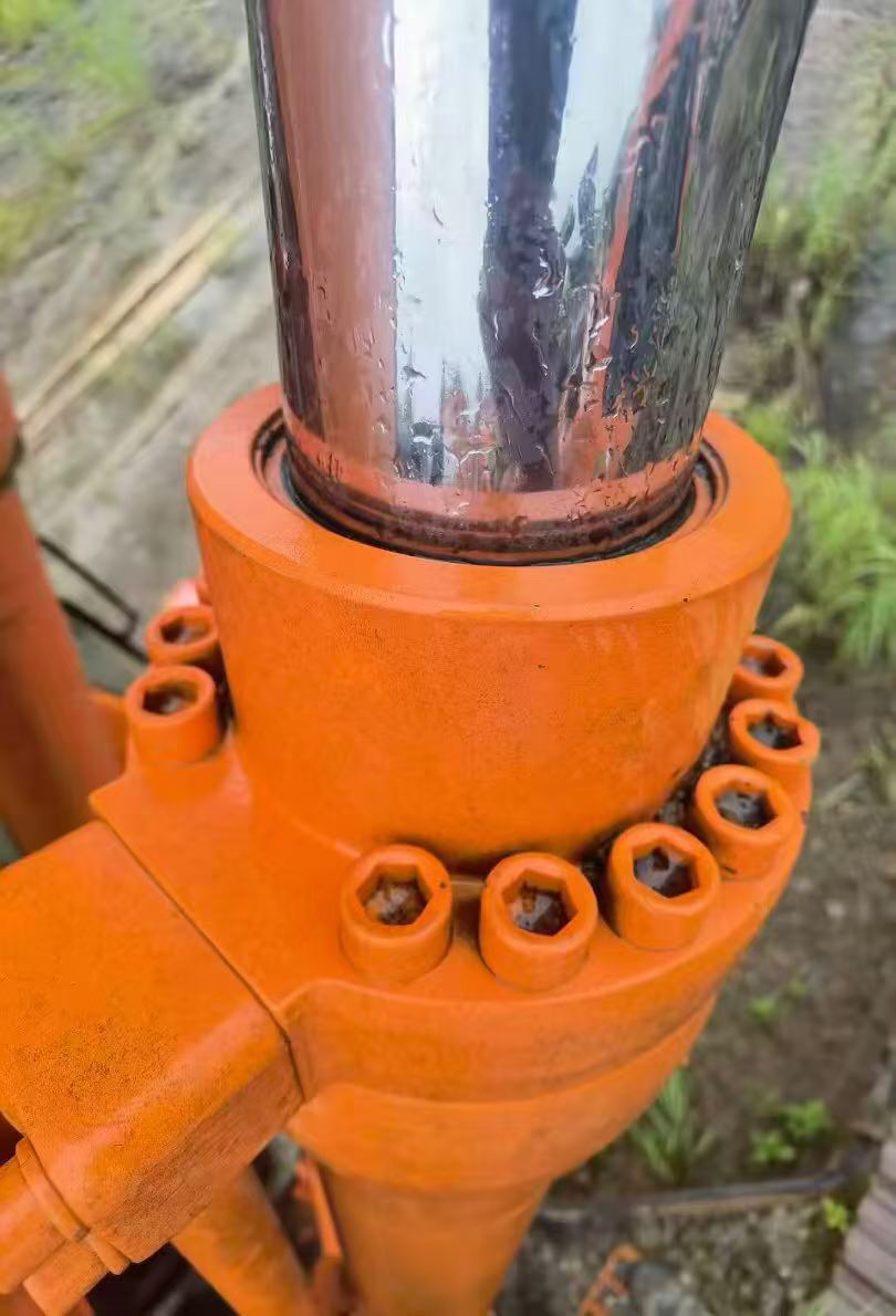 Buy Doosan DH300-7 Used Excavator / 5 Used Doosan DH300-7 Excavator 2016 Model / 5