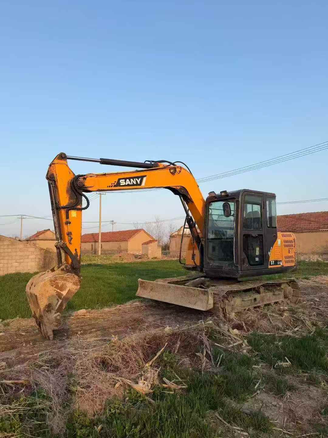 Buy Sany SY75 Used Excavator / 1
