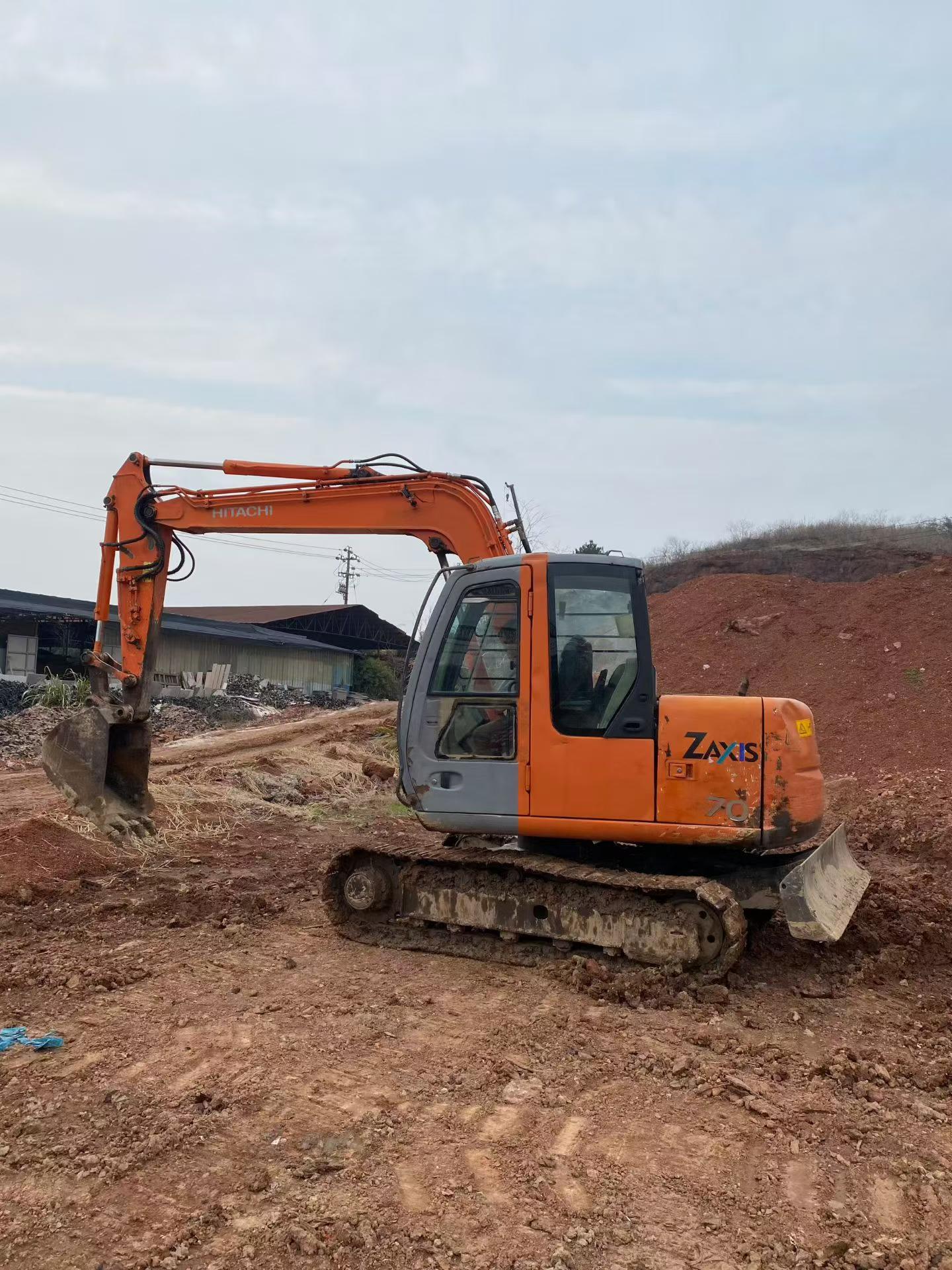 Buy Hitachi EX70 Used Excavator / 9 Used Hitachi EX70 Excavator 2012 Model / 9