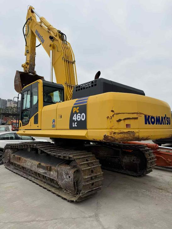 Buy Komatsu PC460LC-8 Used Excavator / 1