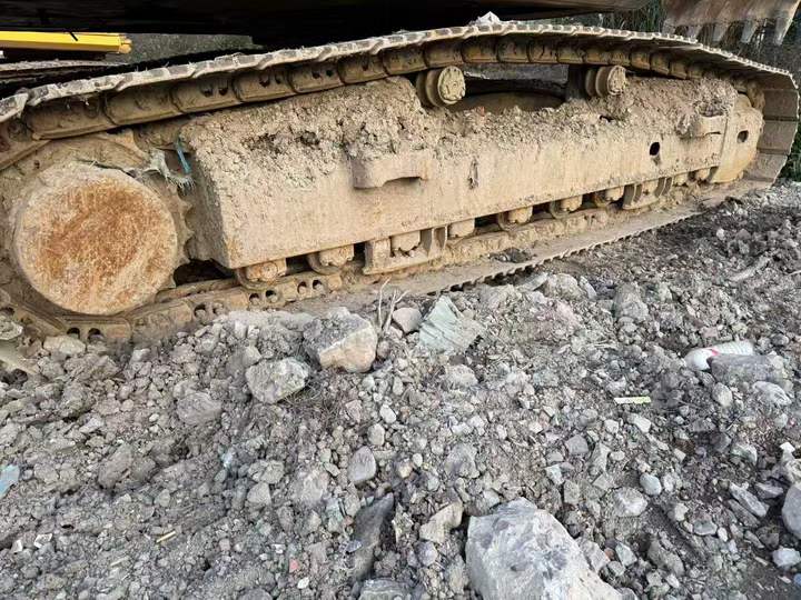 Used Doosan DX260LC-9C Excavator 2021 Model / 9