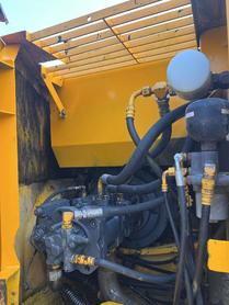 Buy Kato HD513MR-6 Used Excavator / 9 Used Kato HD513MR-6 Excavator 2016 Model / 9