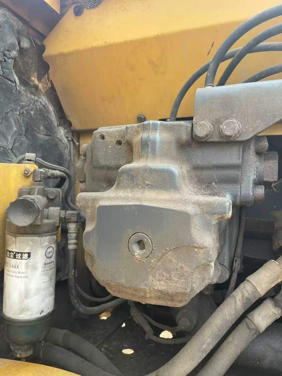 Buy Komatsu PC200-8 Used Excavator / 7 Used Komatsu PC200-8 Excavator 2010 Model / 7