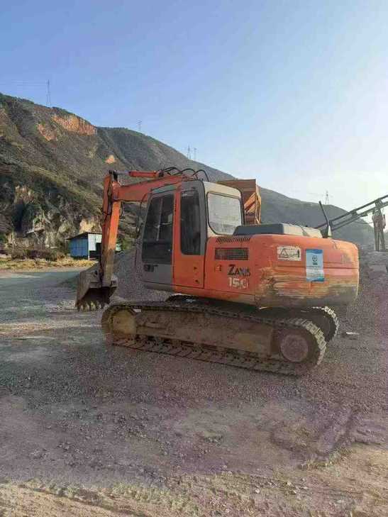 Buy Hitachi EX120-6 Used Excavator / 1