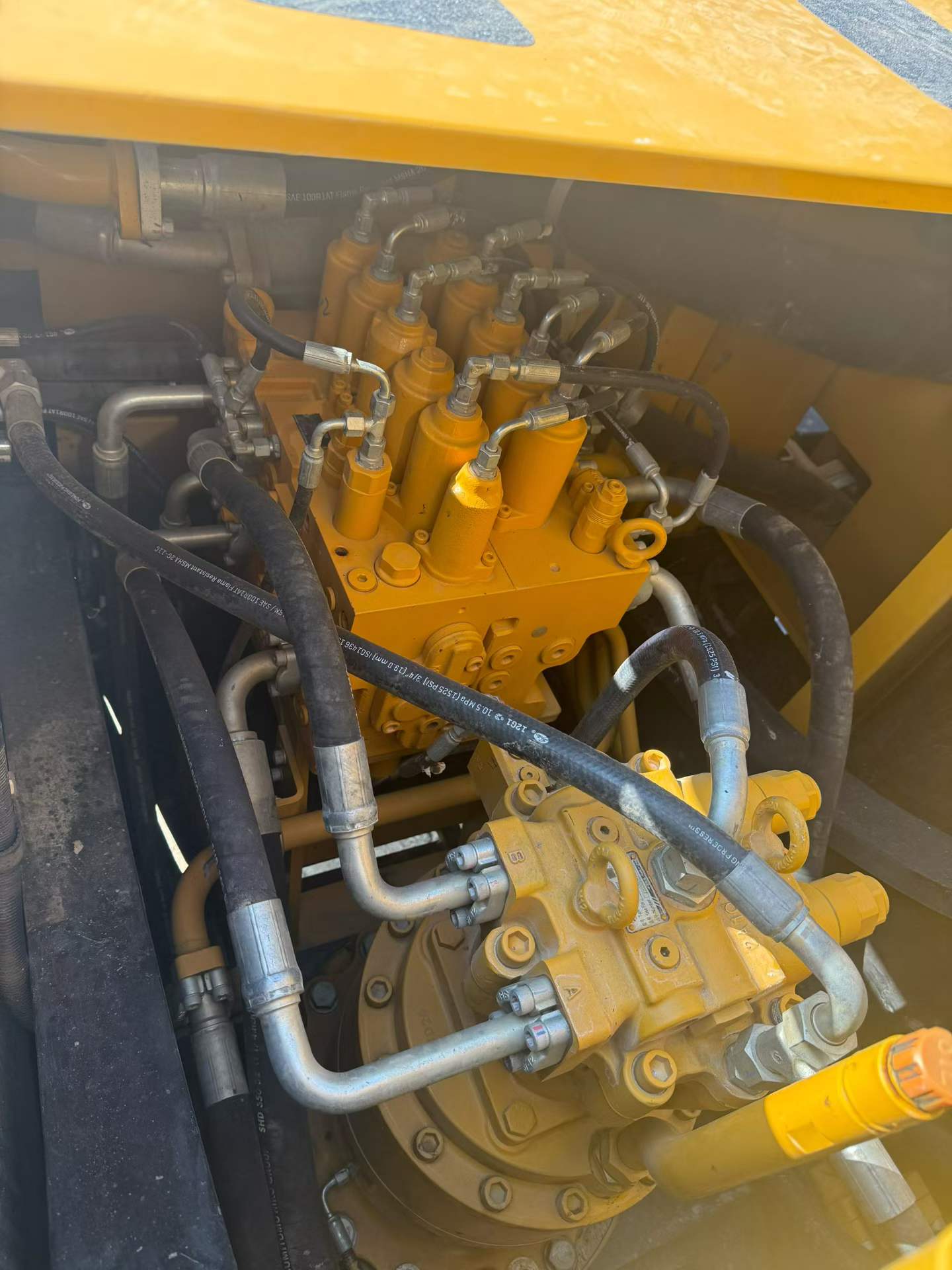 Buy Sany SY215C Used Excavator / 5 Used Sany SY215C Excavator 2022 Model / 5