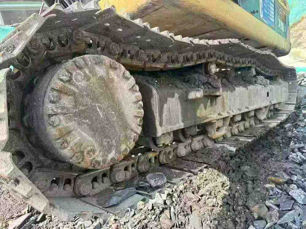 Buy Caterpillar 323 Used Excavator / 7 Used Caterpillar 323 Excavator 2012 Model / 7