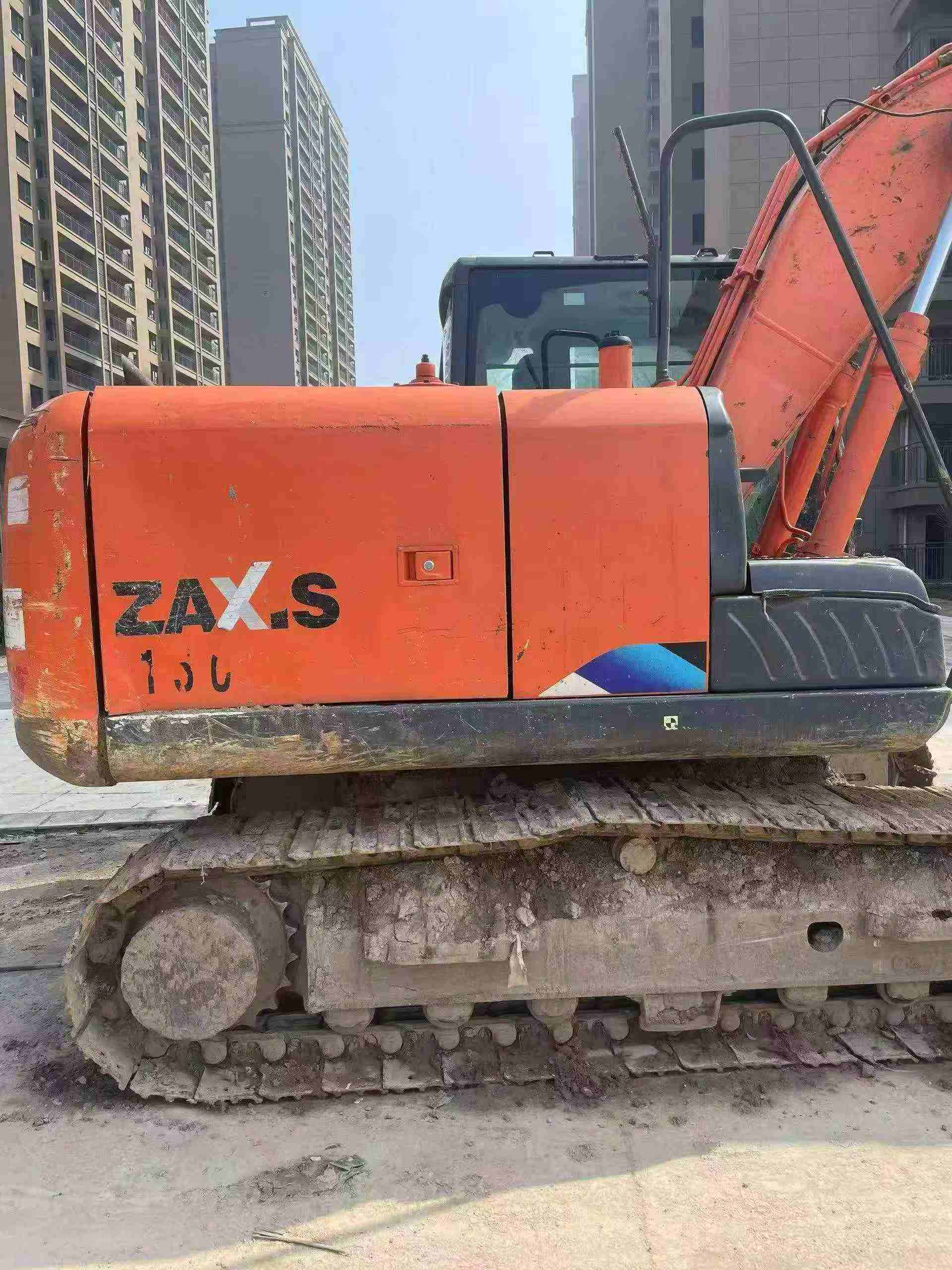 Used Hitachi ZX130-5A Excavator 2018 Model / 4