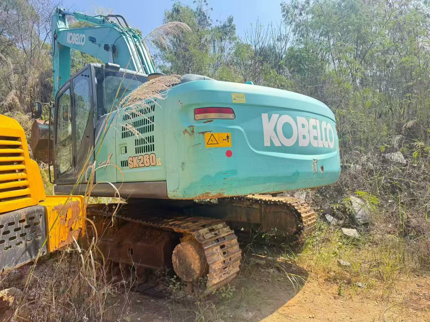 Buy Kobelco SK260LC-8 Used Excavator / 1