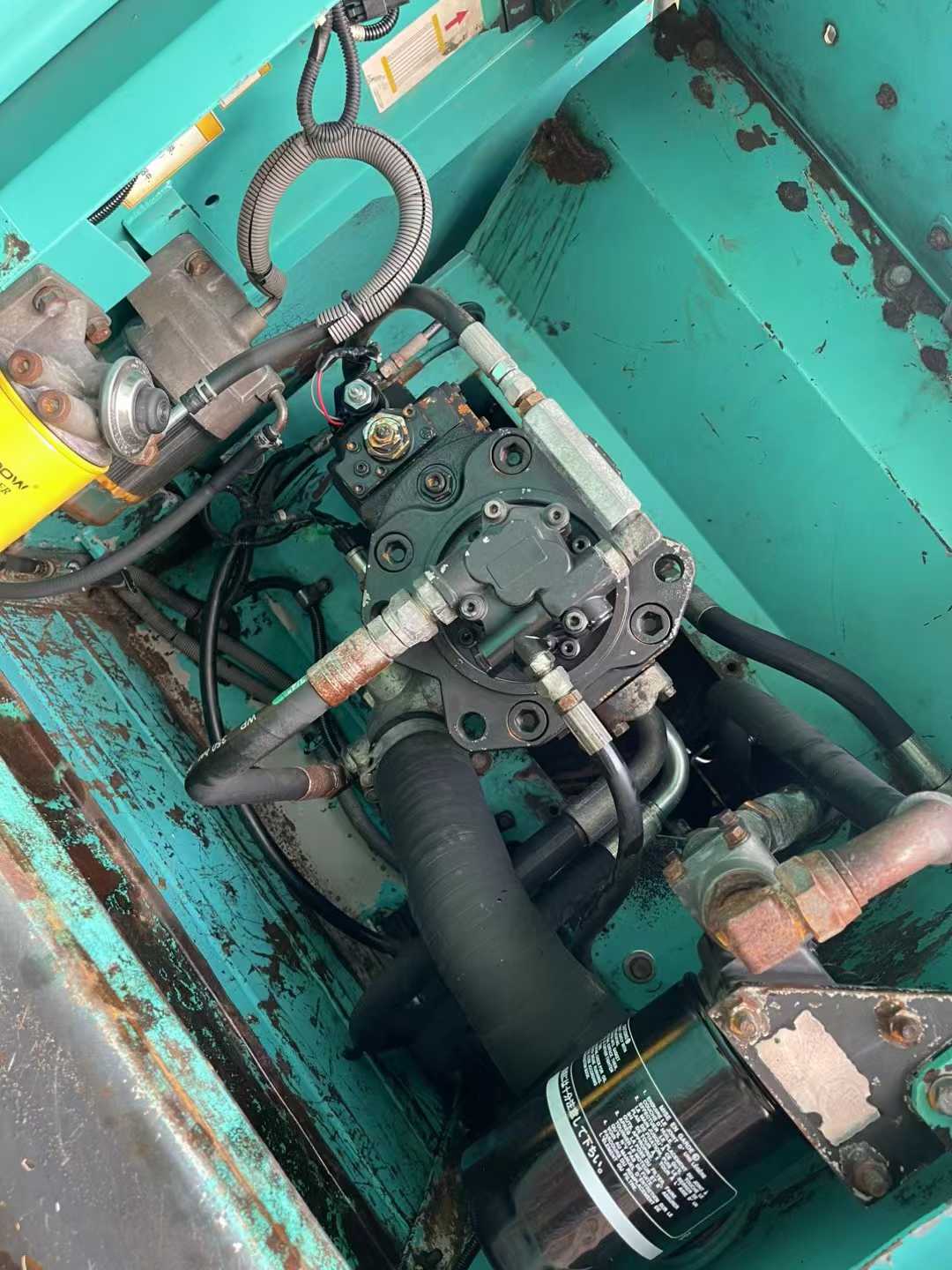 Used Kobelco SK200-8 Excavator 2016 Model / 8