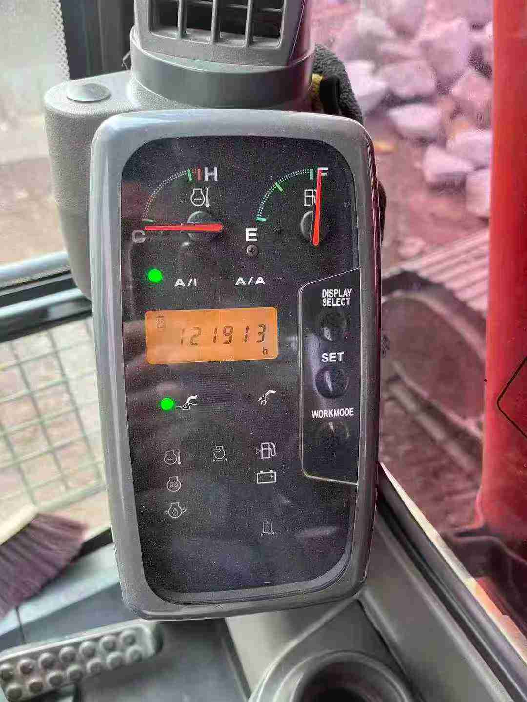 Buy Hitachi ZX260-3G Used Excavator / 8 Used Hitachi ZX260-3G Excavator 2014 Model / 8