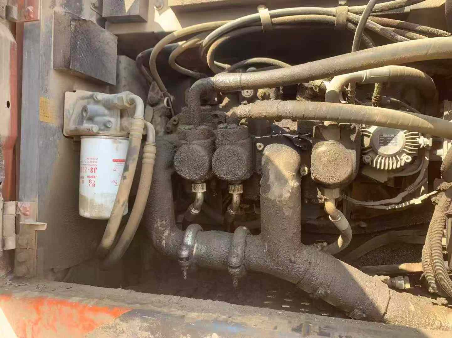 Buy Hitachi ZH200-5A Used Excavator / 8 Used Hitachi ZH200-5A Excavator 2016 Model / 8