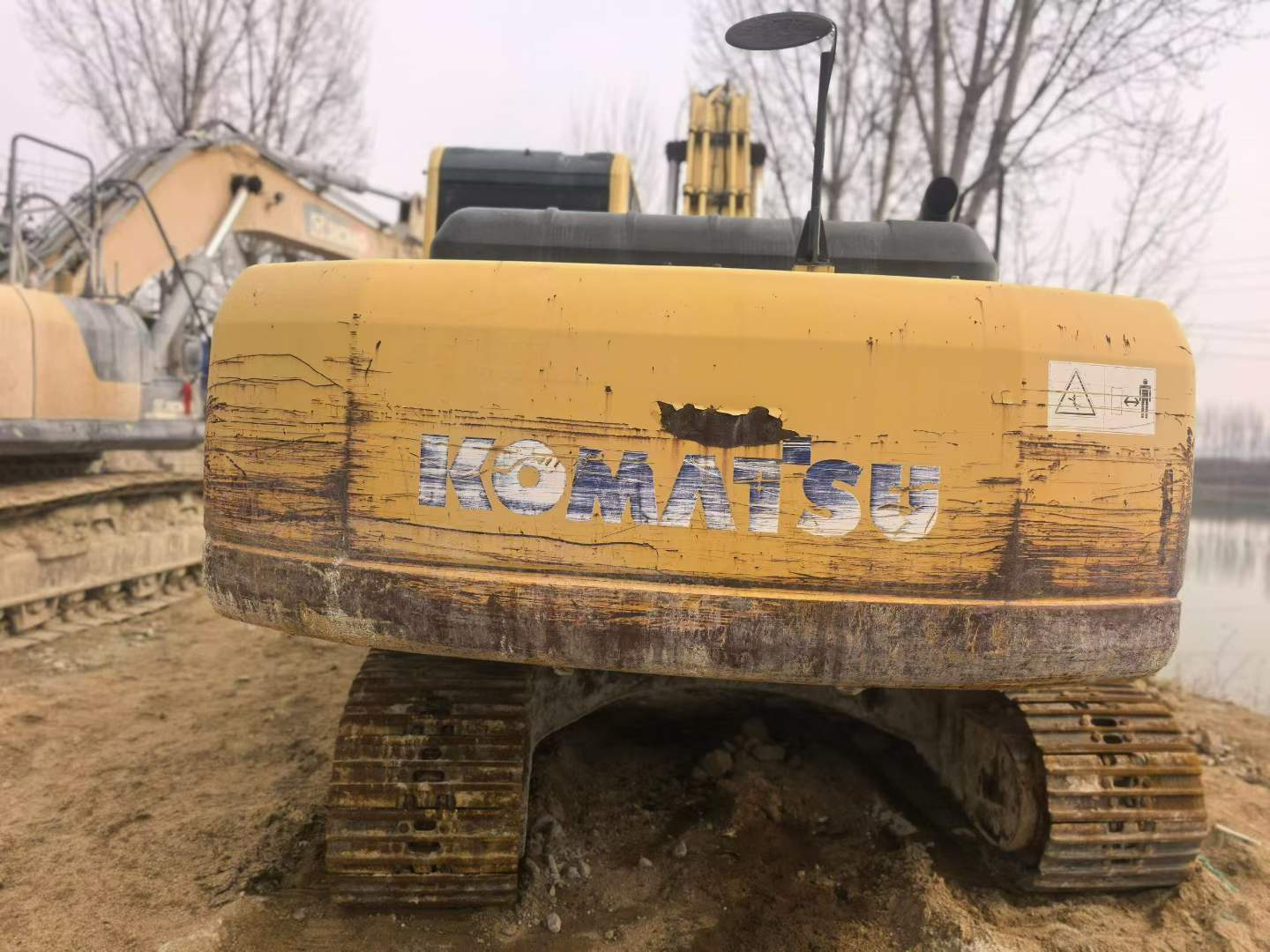 Buy Komatsu PC220-8 Used Excavator / 9 Used Komatsu PC220-8 Excavator 2011 Model / 9