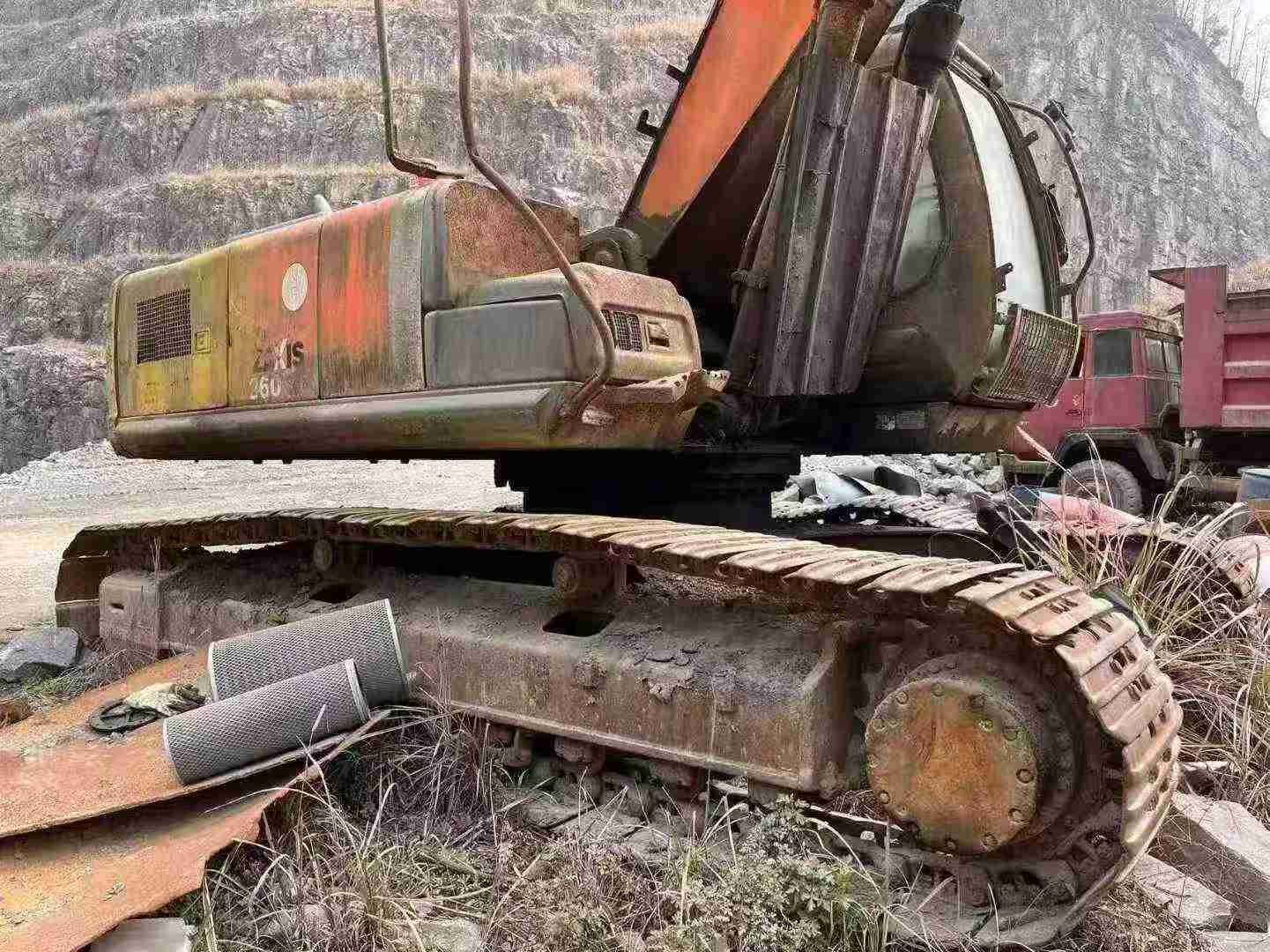 Buy Hitachi ZX260-3G Used Excavator / 2 Used Hitachi ZX260-3G Excavator 2015 Model / 2