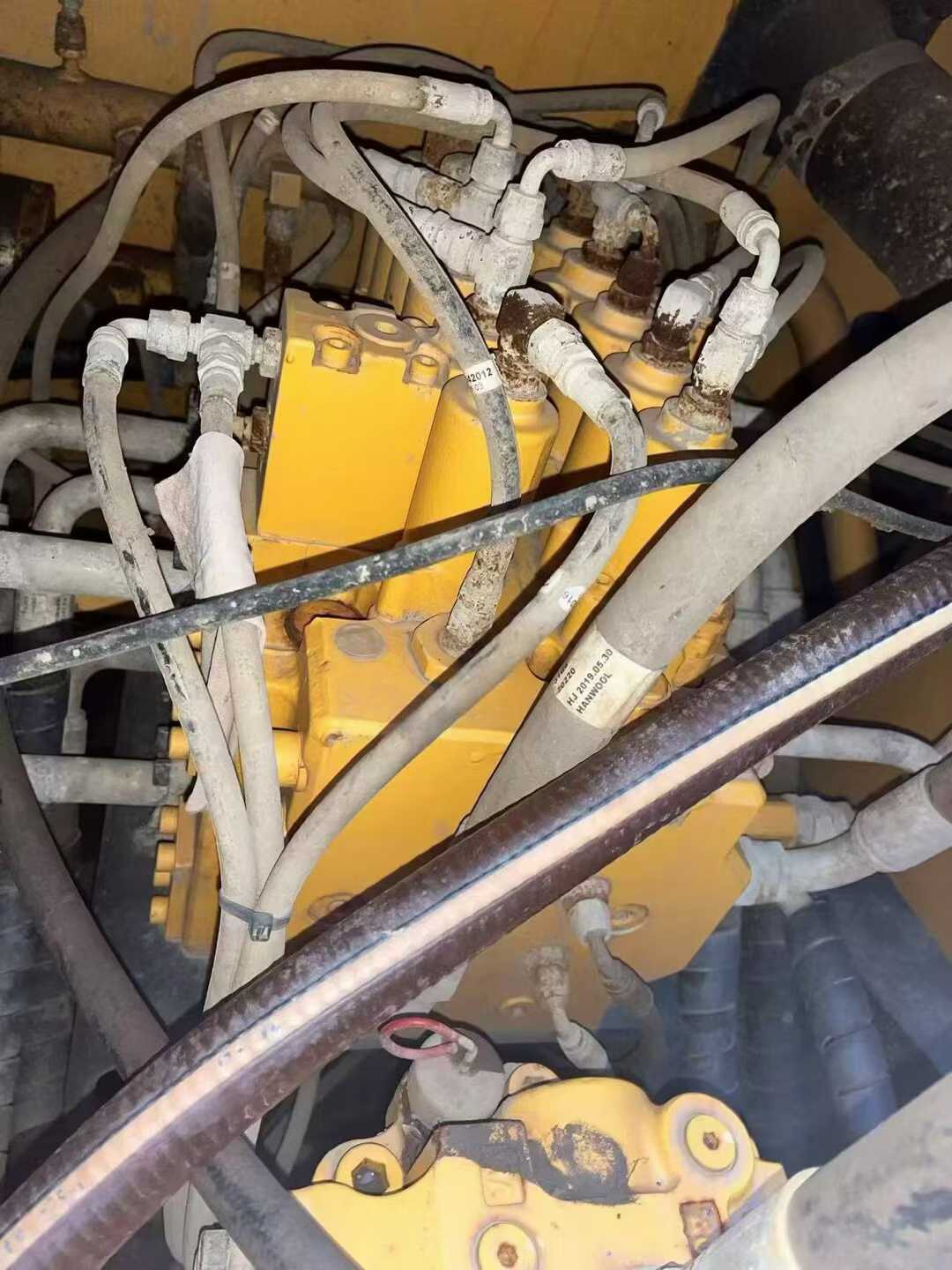 Buy Hyundai R215VS Used Excavator / 7 Used Hyundai R215VS Excavator 2021 Model / 7