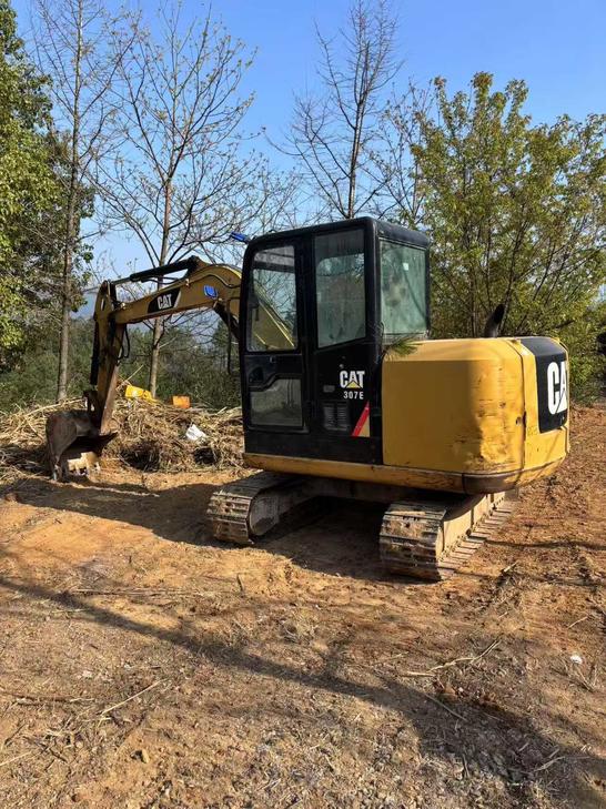 Buy Caterpillar 305.5 Used Excavator / 1