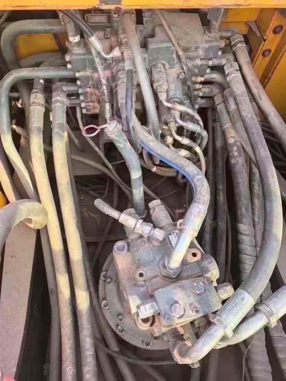 Buy Volvo EC210B Used Excavator / 8 Used Volvo EC210B Excavator 2016 Model / 8