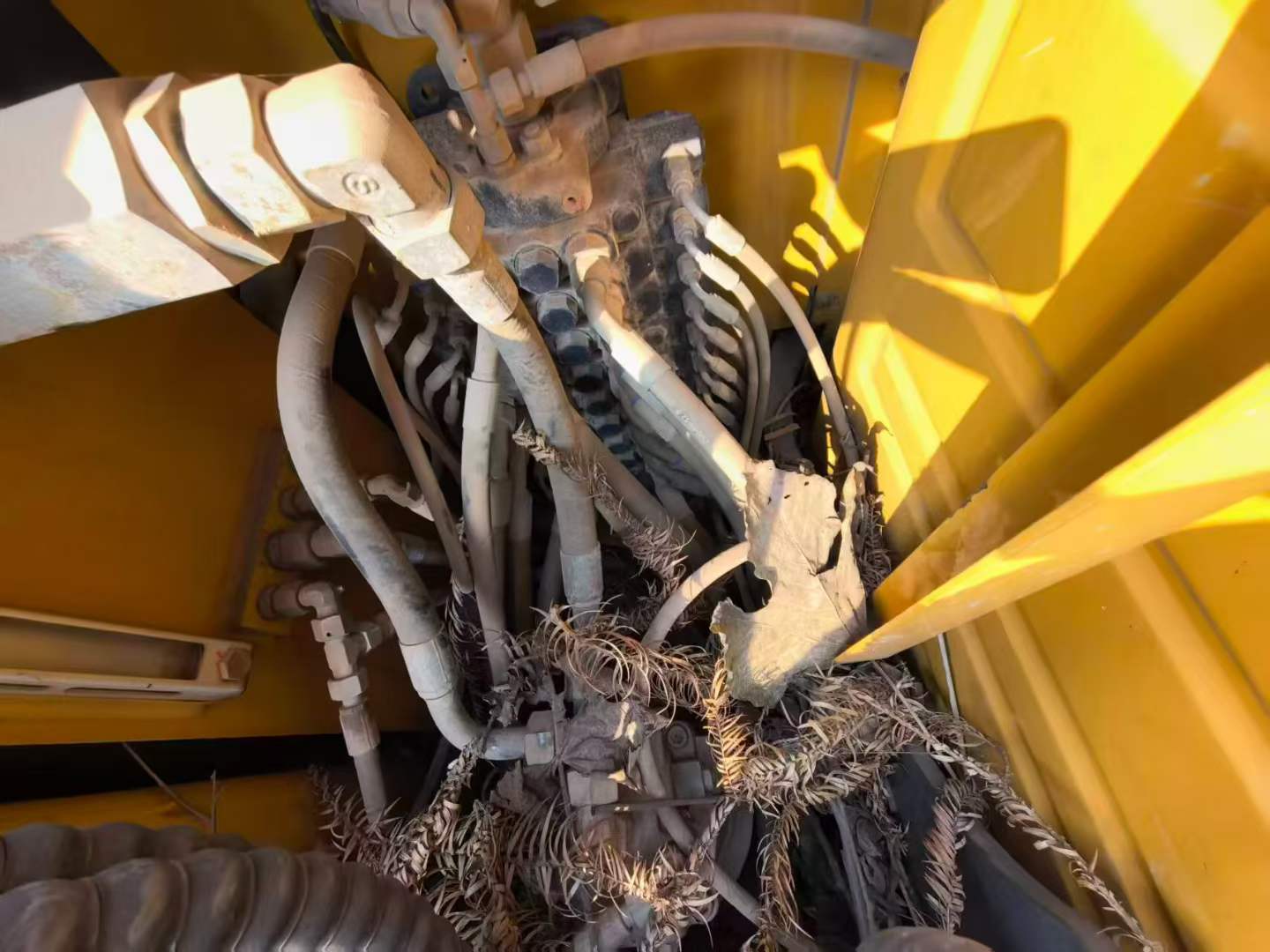 Buy XCMG XE75C Used Excavator / 2 Used XCMG XE75C Excavator 2020 Model / 2