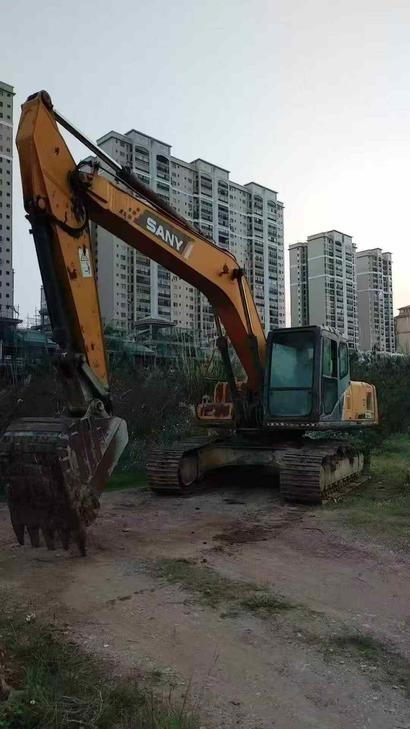 Buy Sany SY215C-8 Used Excavator / 1