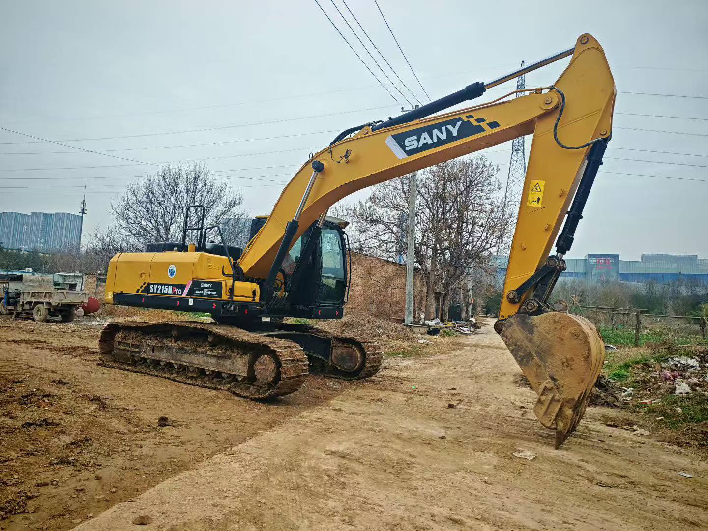 Buy Sany SY215H Used Excavator / 1