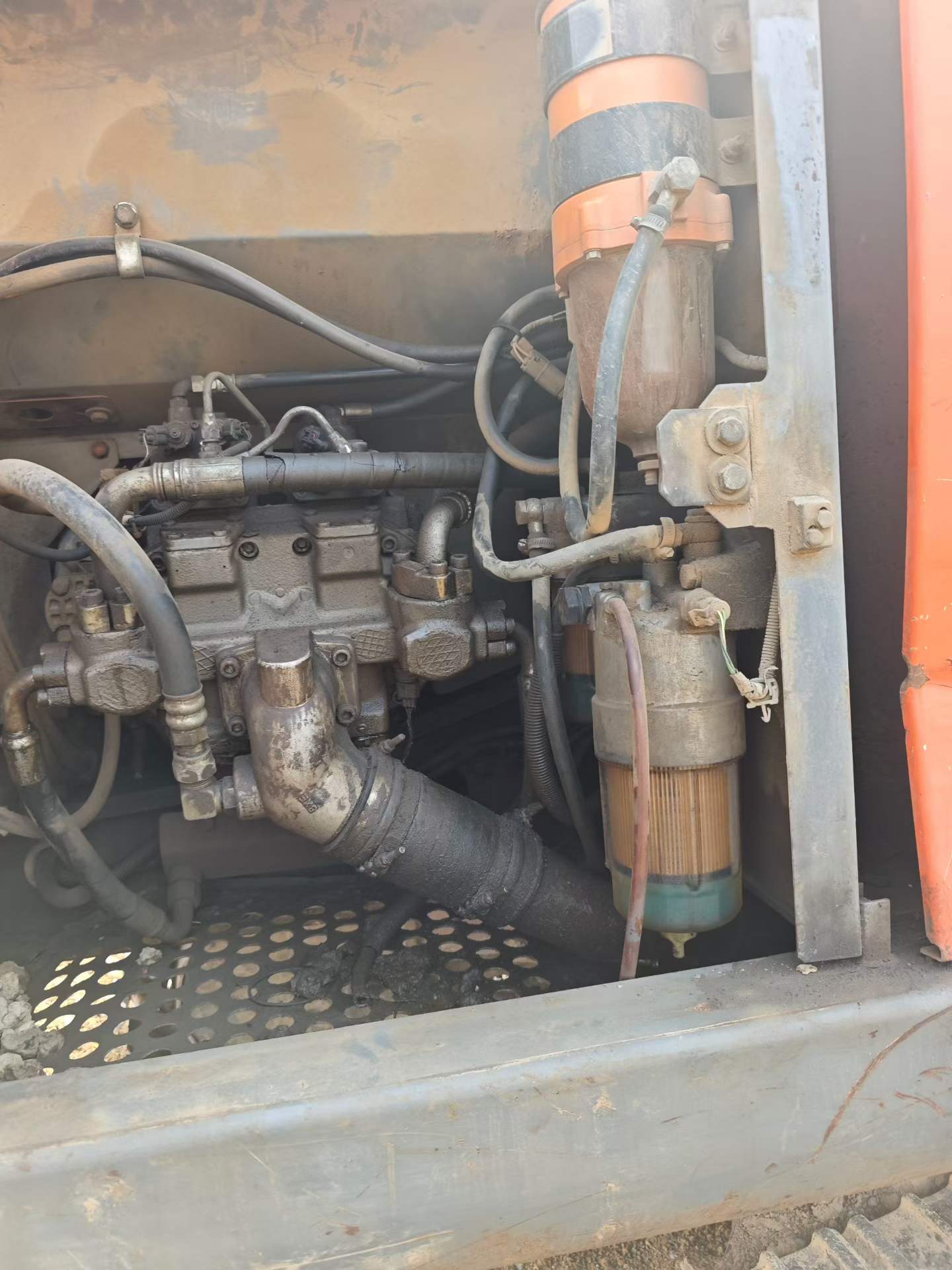 Buy Hitachi EX210-5 Used Excavator / 4 Used Hitachi EX210-5 Excavator 2016 Model / 4