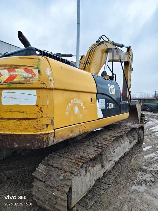 Buy Caterpillar 323 Used Excavator / 1