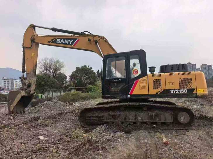Buy Sany SY215C Used Excavator / 1