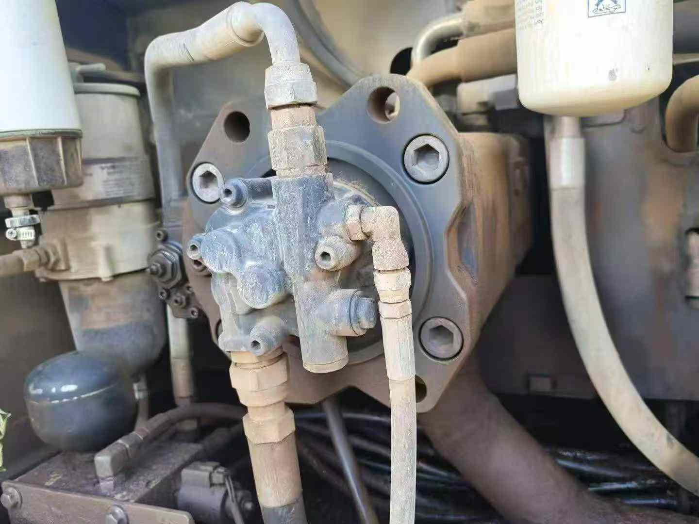 Buy Volvo EC210B Used Excavator / 2 Used Volvo EC210B Excavator 2017 Model / 2