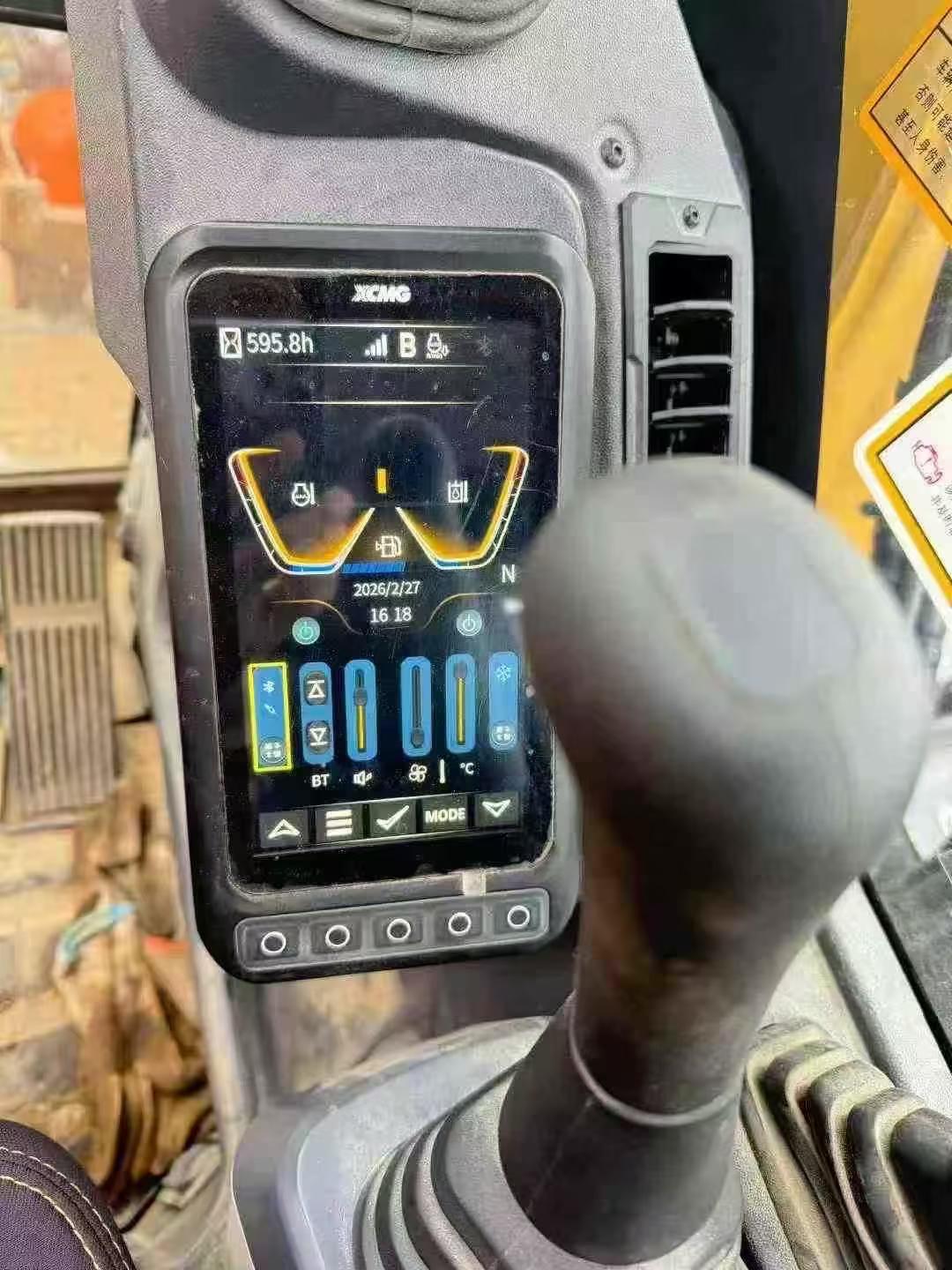 Buy XCMG XE80 Used Excavator / 5 Used XCMG XE80 Excavator 2025 Model / 5