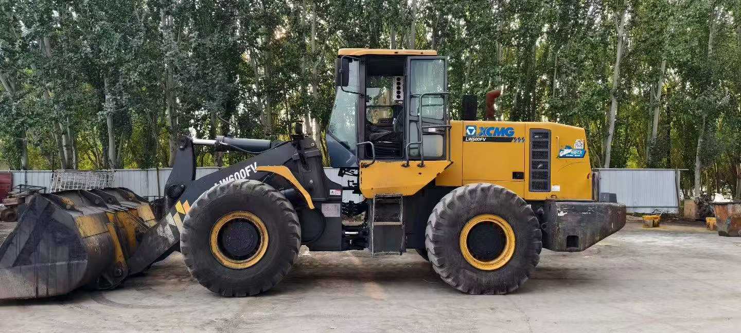 Buy XCMG LW600E Used Loader / 1