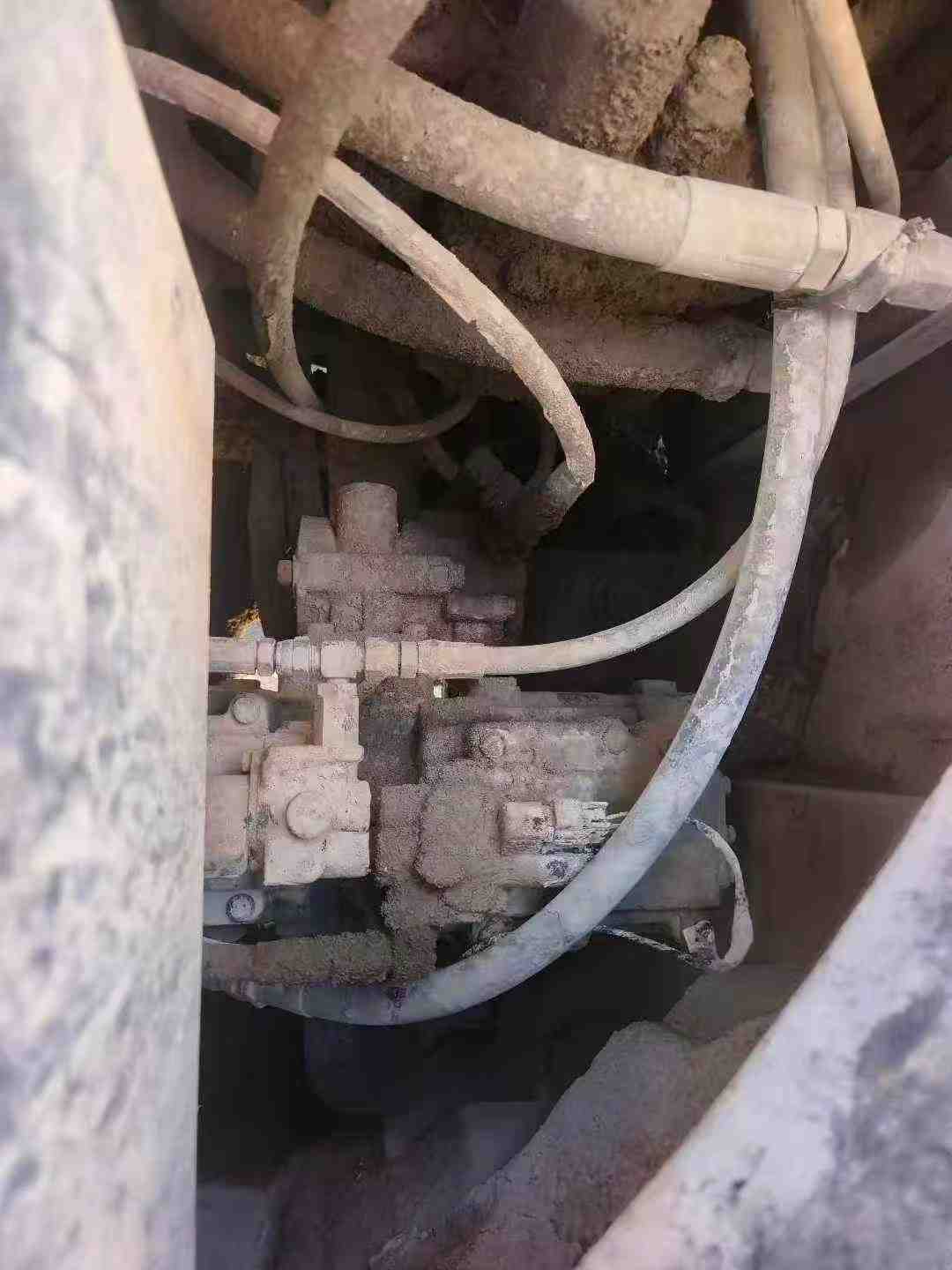 Used Kobelco SK135 Excavator 2016 Model / 6