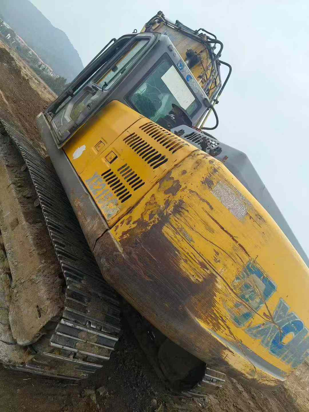 Used XCMG XE215 Excavator 2013 Model / 9