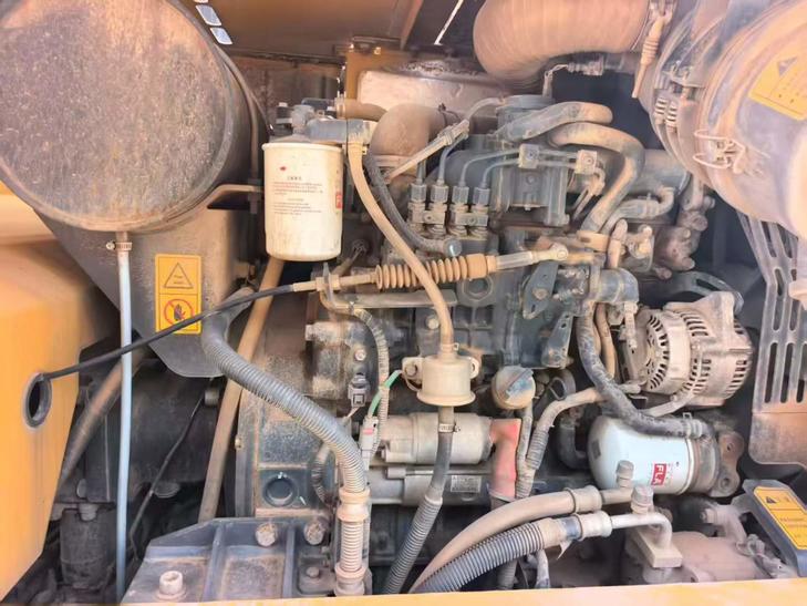 Buy XCMG XE75C Used Excavator / 1