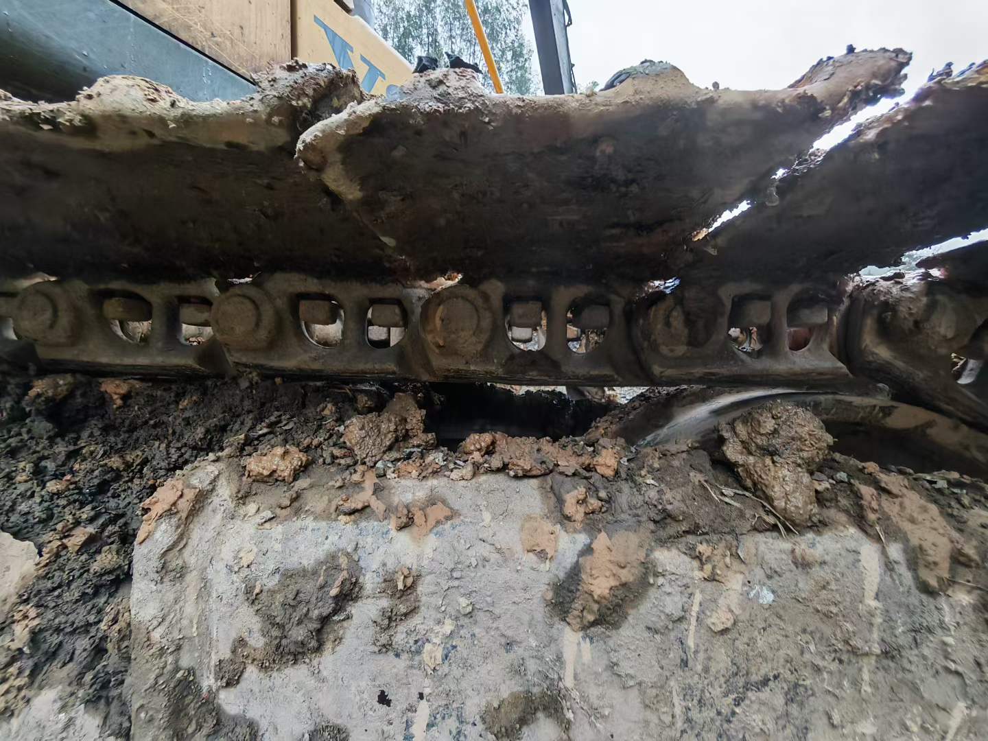 Buy Volvo EC210B Used Excavator / 9 Used Volvo EC210B Excavator 2016 Model / 9