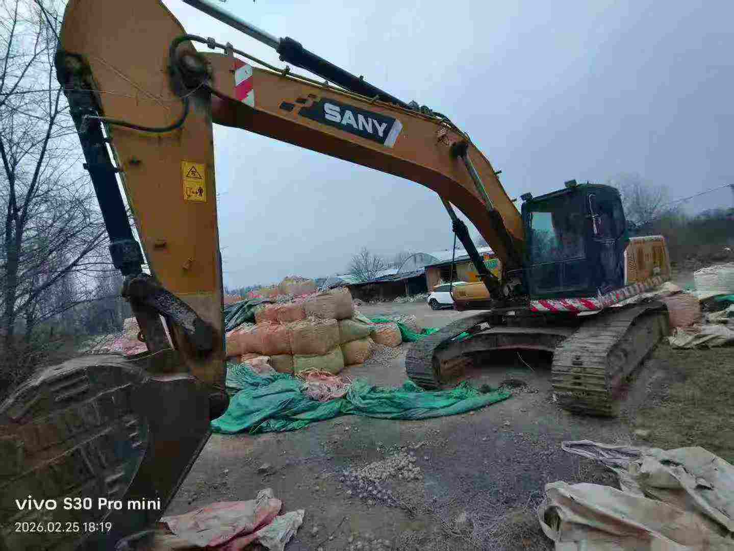 Used Sany SY285C Excavator 2018 Model / 3