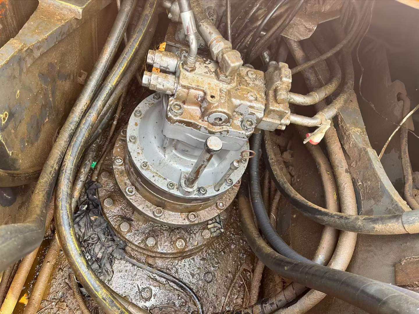 Used Hitachi EX350H-5 Excavator 2016 Model / 7